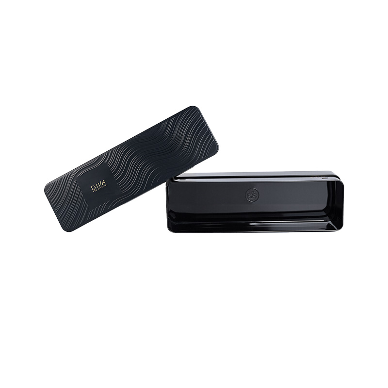 How do automated production lines ensure high-quality, scratch-free gift tin boxes in mass production?